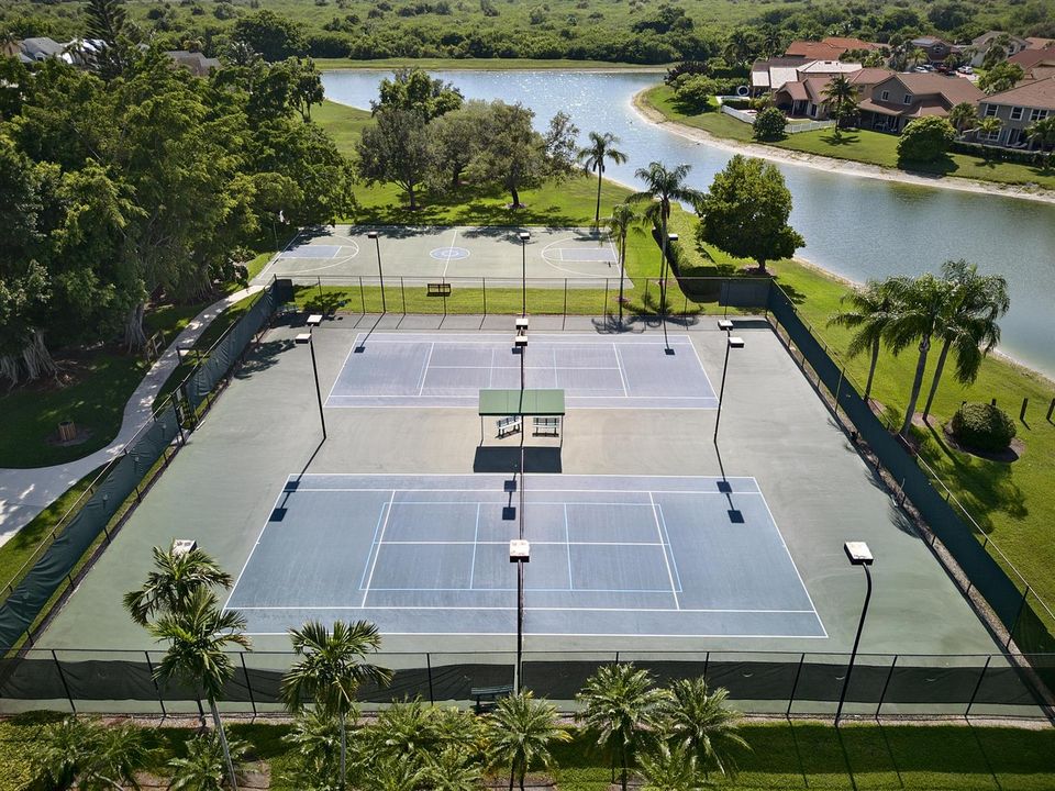 Community Tennis