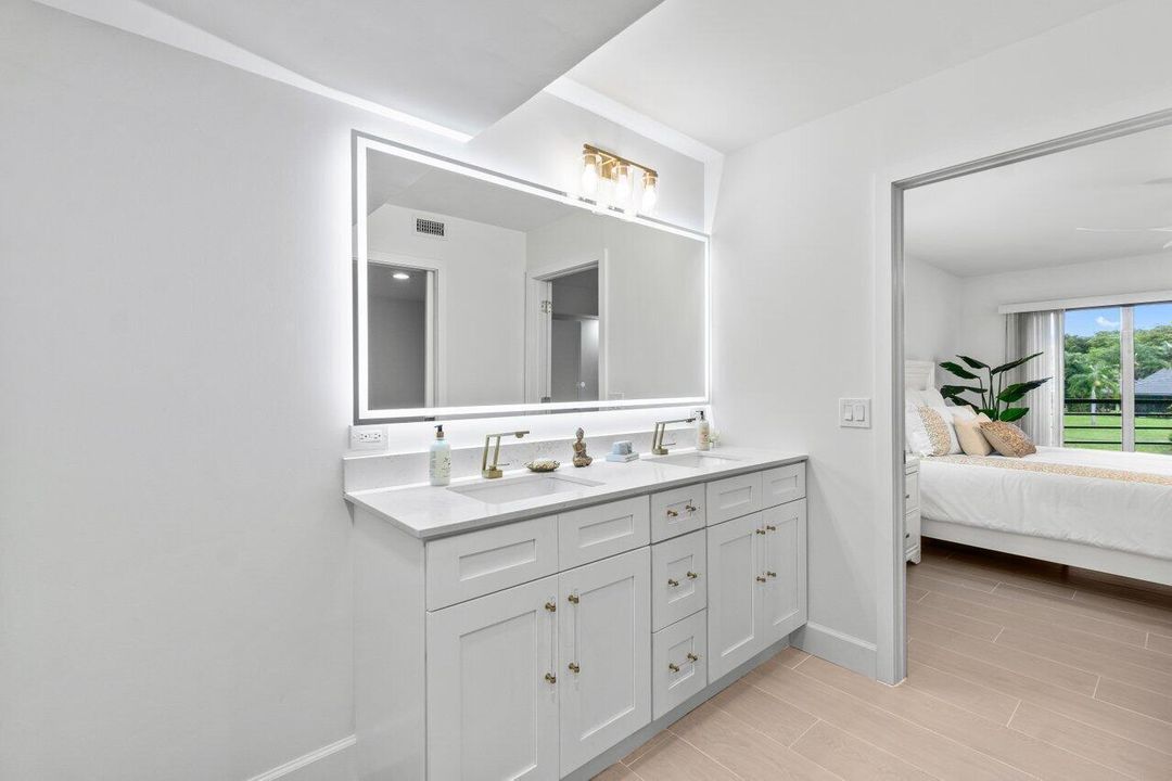 028-10092CedarPointBoulevard-204-Boynton