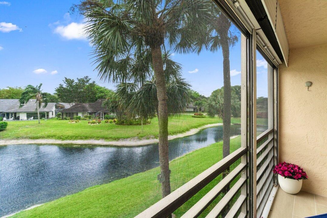 035-10092CedarPointBoulevard-204-Boynton