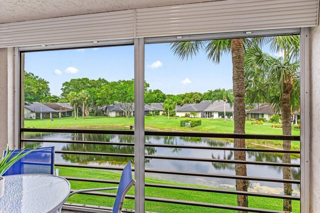 040-10092CedarPointBoulevard-204-Boynton