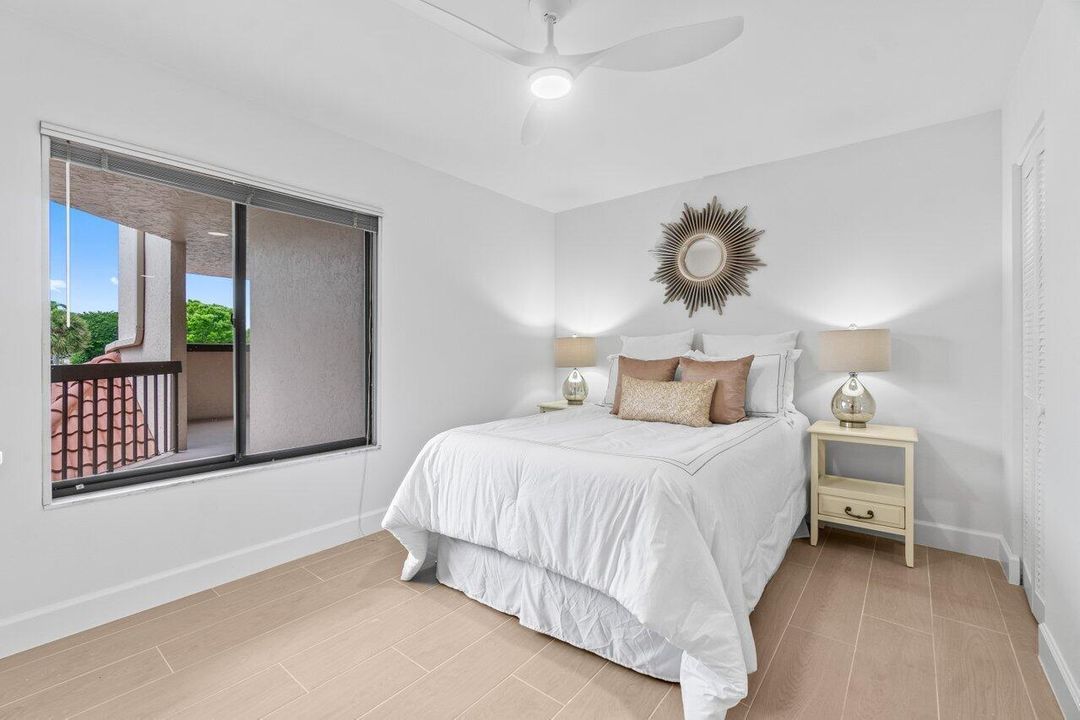 016-10092CedarPointBoulevard-204-Boynton