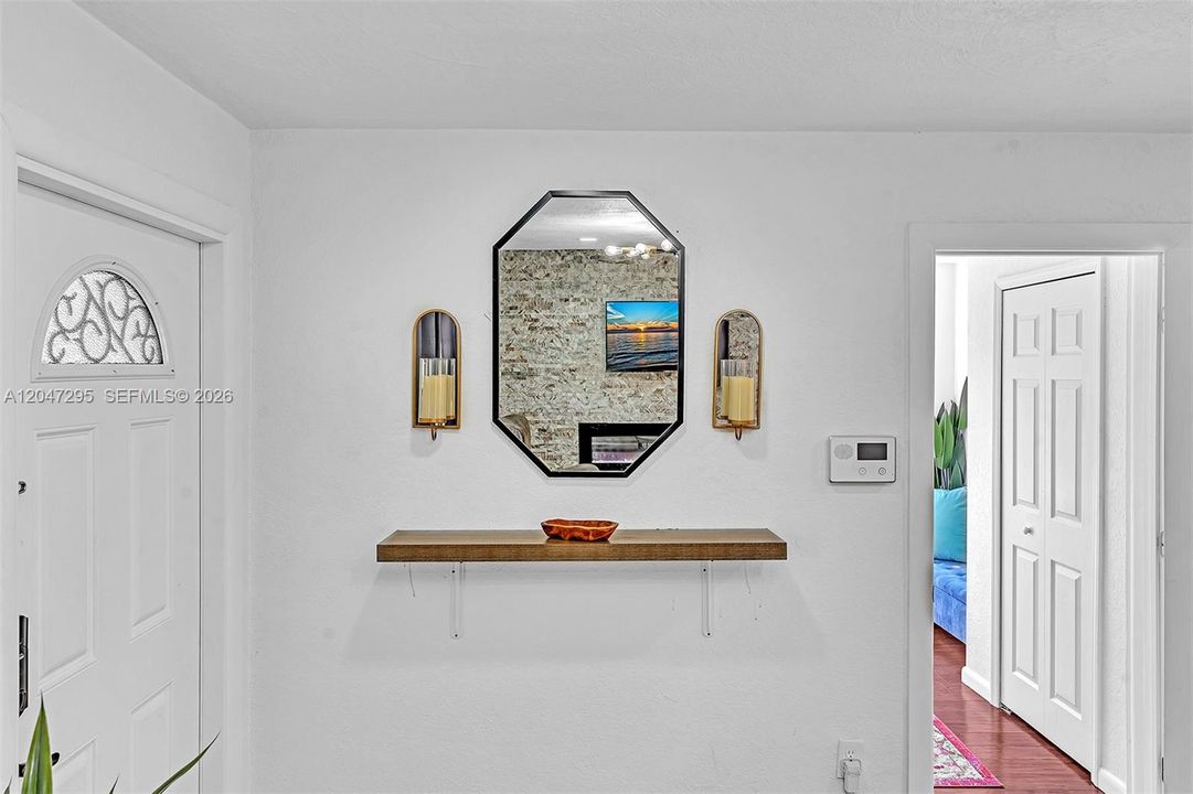 En Renta: $4,950 (4 camas, 2 baños, 1342 Pies cuadrados)