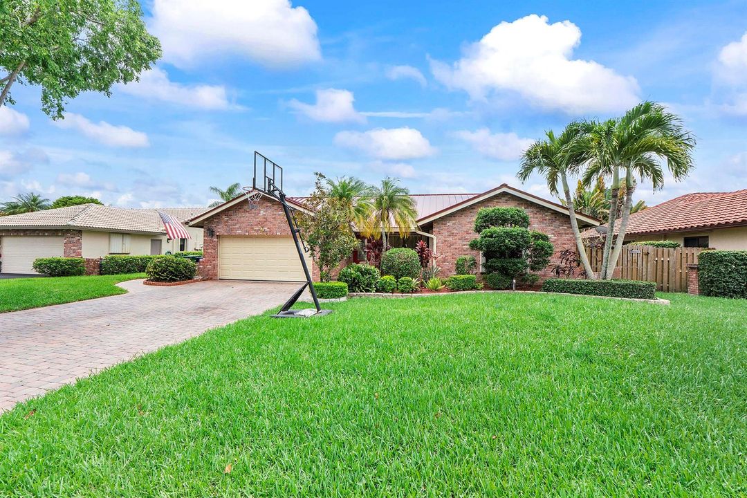 10662 Nw 7th Pl_013