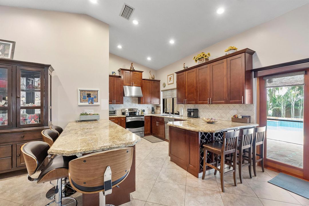 10662 Nw 7th Pl_046