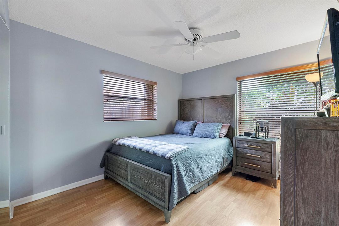 10662 Nw 7th Pl_033