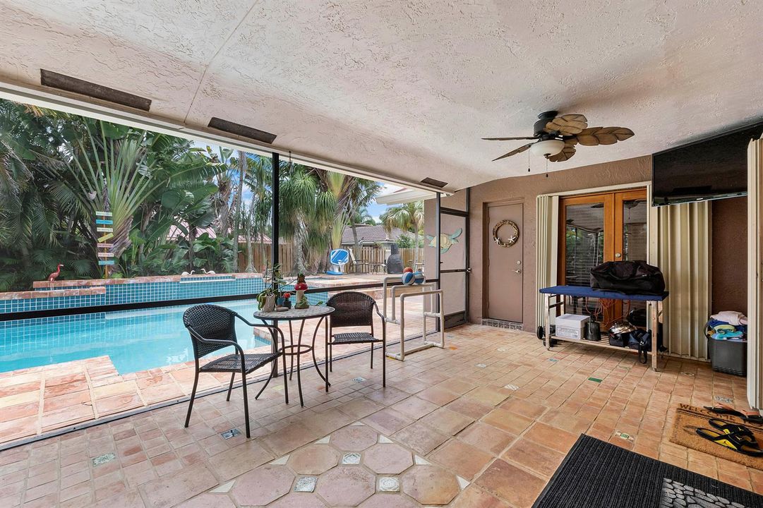 10662 Nw 7th Pl_025