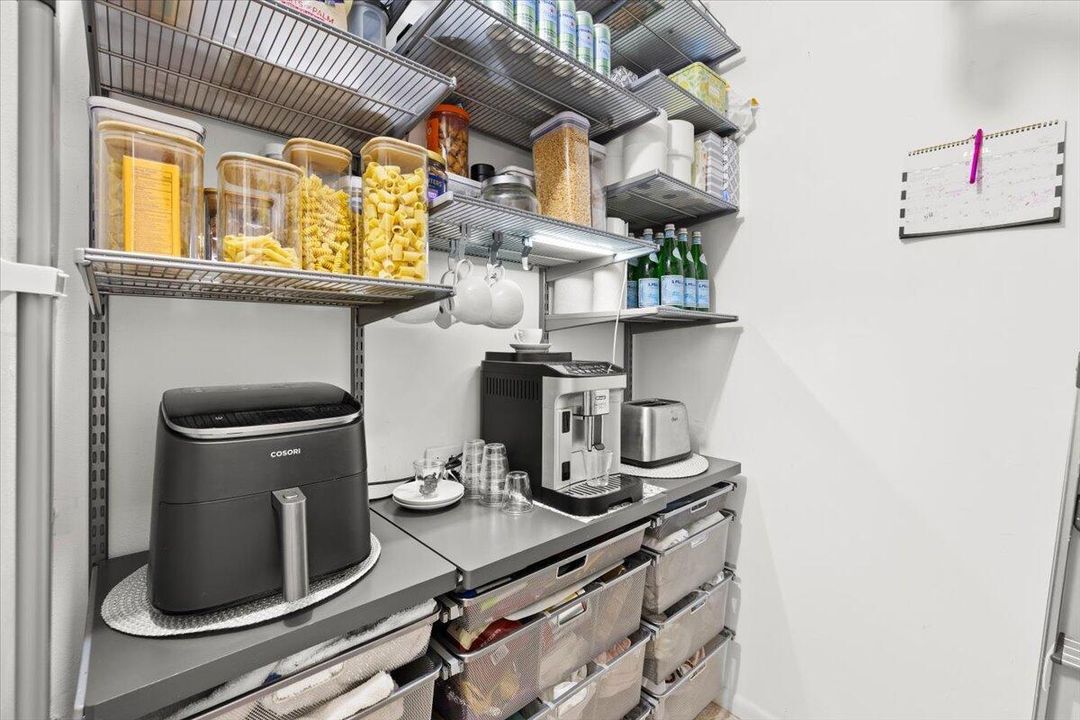 PANTRY/STORAGE