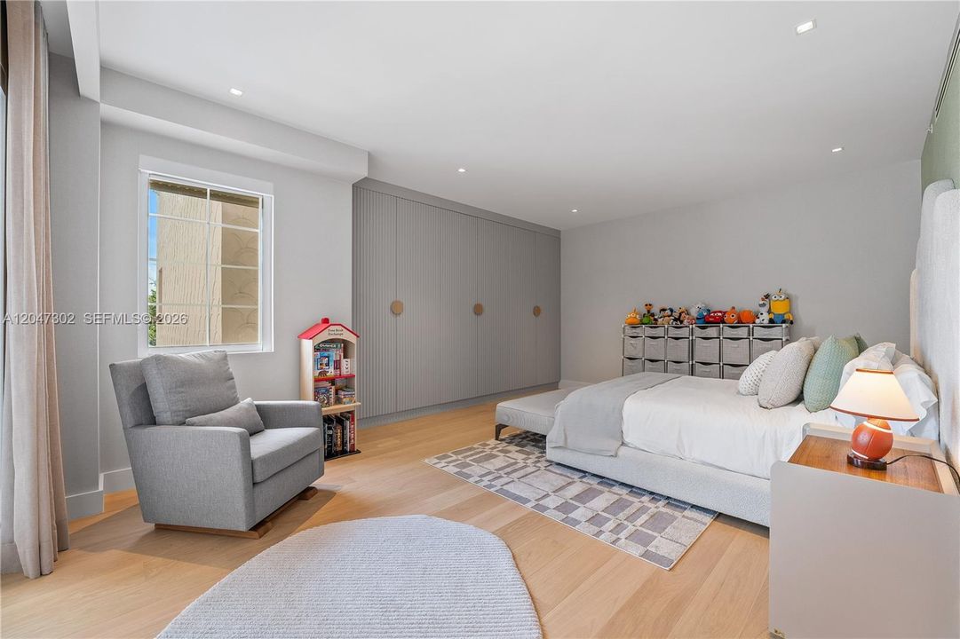 En Renta: $75,000 (5 camas, 5 baños, 6120 Pies cuadrados)
