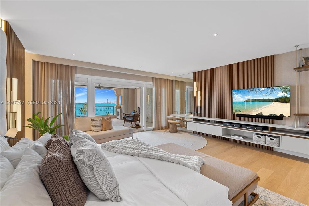 En Renta: $75,000 (5 camas, 5 baños, 6120 Pies cuadrados)