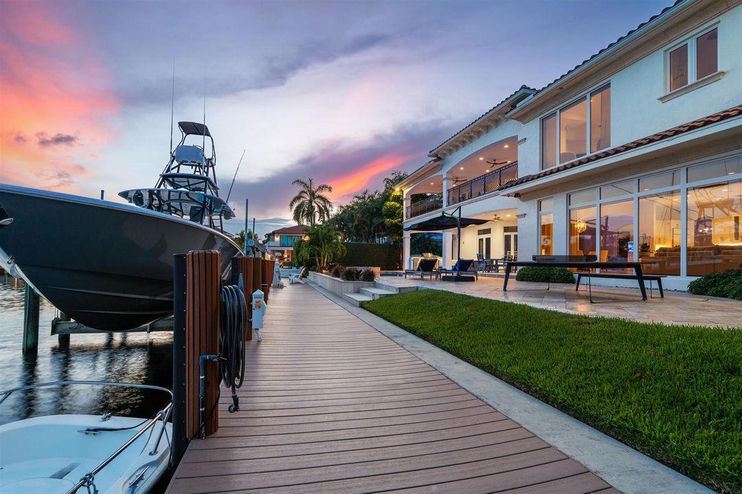DOCK_TO_REAR_SUNSET