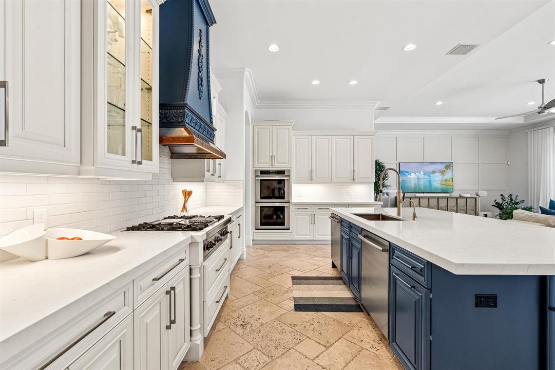 KITCHEN_STRAIGHT_LEFT