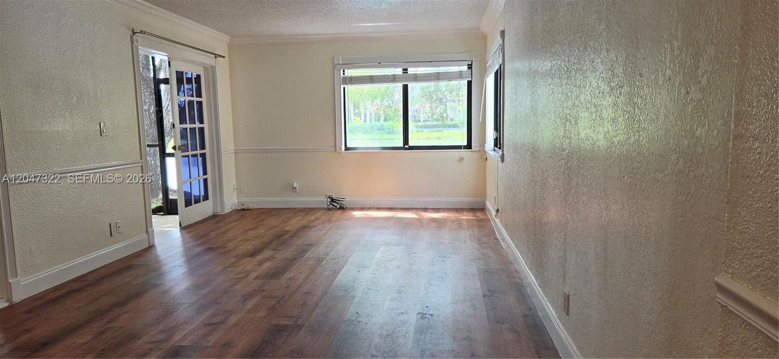 For Rent: $2,300 (2 beds, 2 baths, 946 Square Feet)