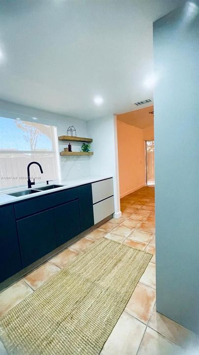 En Renta: $2,300 (2 camas, 1 baños, 710 Pies cuadrados)