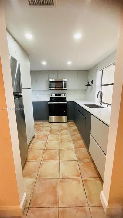 En Renta: $2,300 (2 camas, 1 baños, 710 Pies cuadrados)