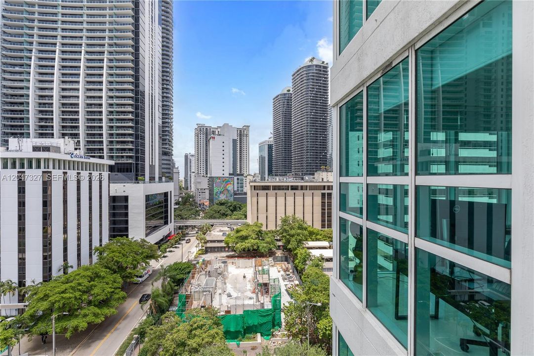 На продажу: $850,000 (2 спален, 2 ванн, 1289 Квадратных фут)