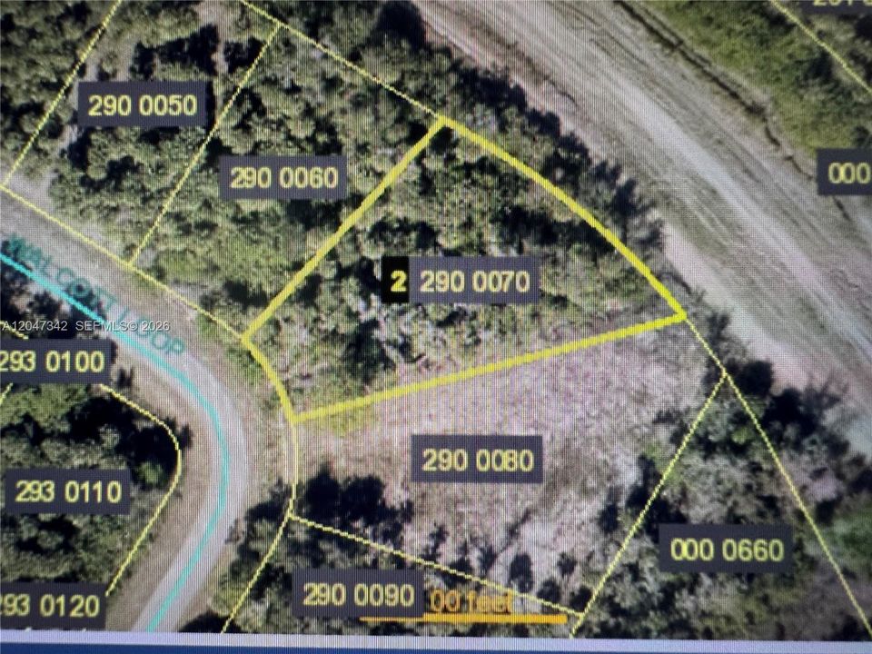 На продажу: $30,000 (0.25 acres)