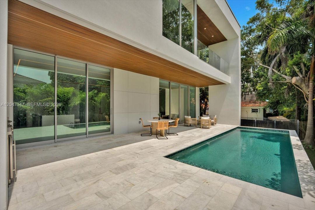 For Sale: $5,450,000 (5 beds, 5 baths, 4410 Square Feet)