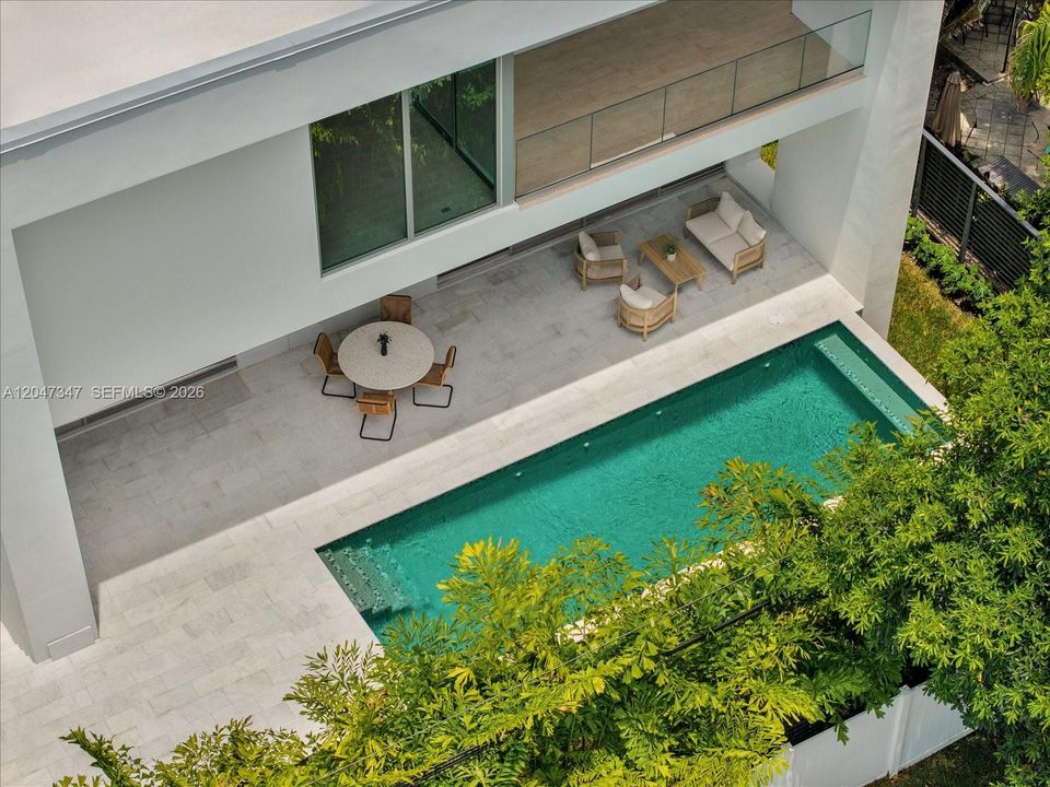 For Sale: $5,450,000 (5 beds, 5 baths, 4410 Square Feet)