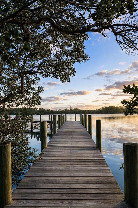 Miles Grant Dock