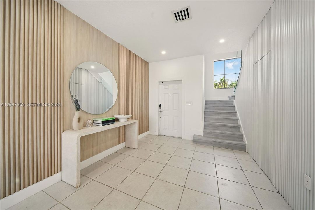 For Rent: $3,500 (3 beds, 2 baths, 1544 Square Feet)