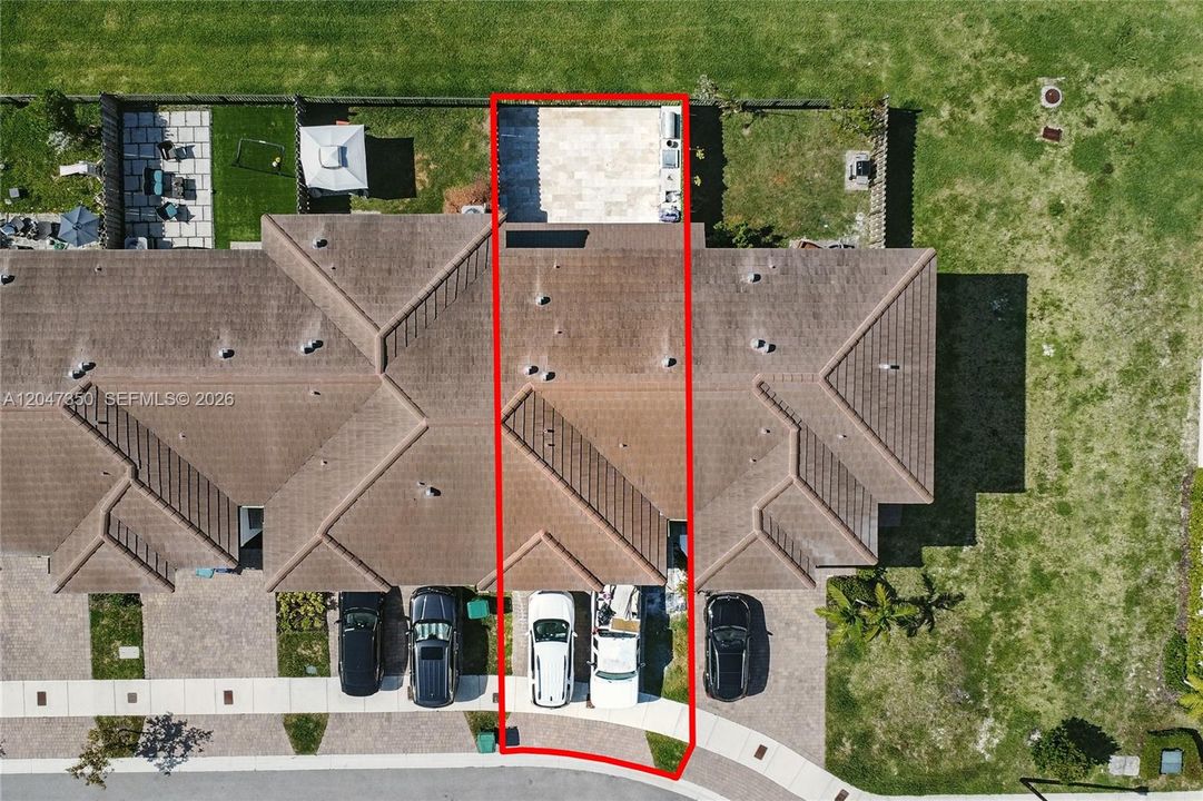 For Rent: $3,500 (3 beds, 2 baths, 1544 Square Feet)