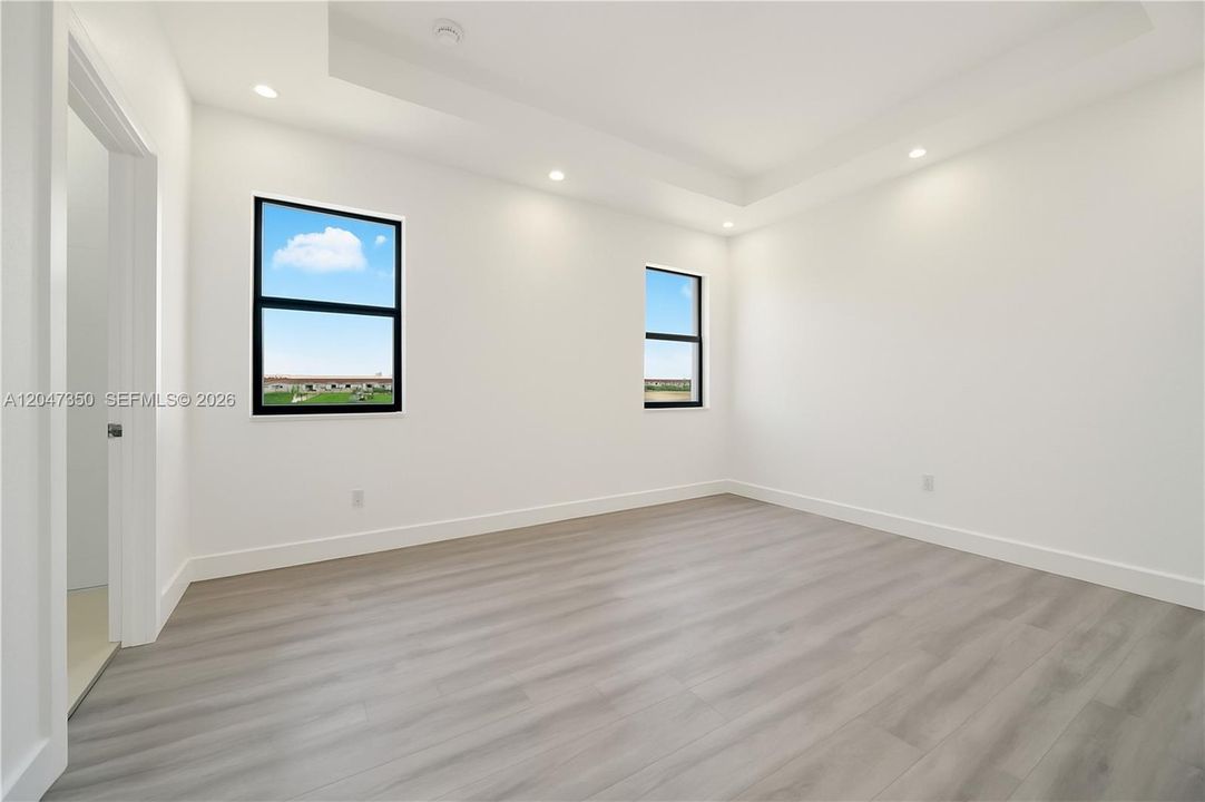 For Rent: $3,500 (3 beds, 2 baths, 1544 Square Feet)