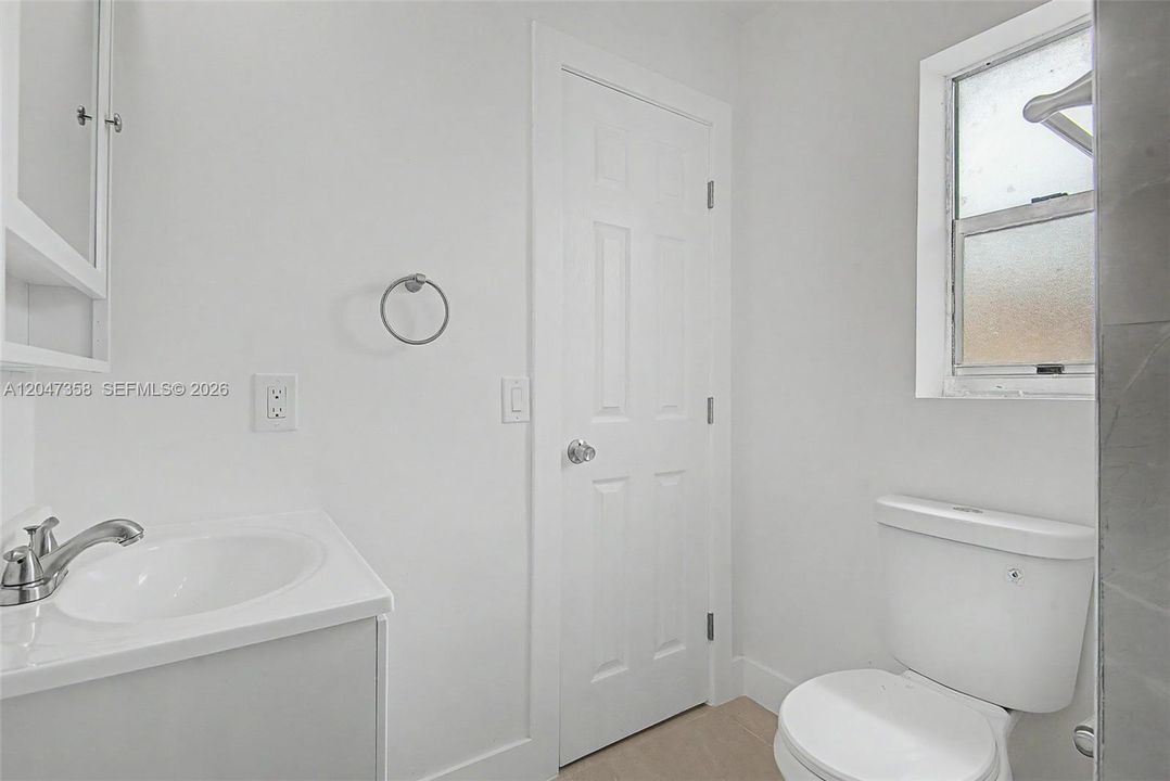 For Rent: $1,585 (1 beds, 1 baths, 600 Square Feet)