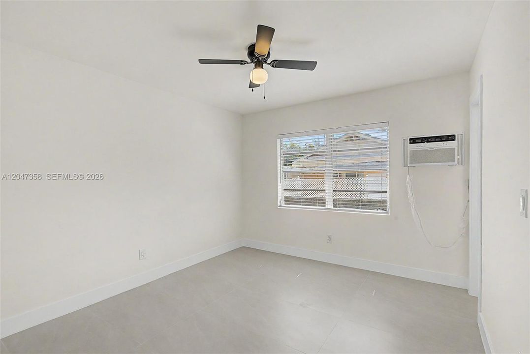 For Rent: $1,585 (1 beds, 1 baths, 600 Square Feet)