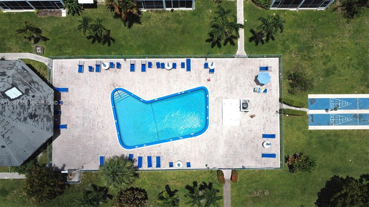 For Rent: $1,650 (1 beds, 1 baths, 847 Square Feet)