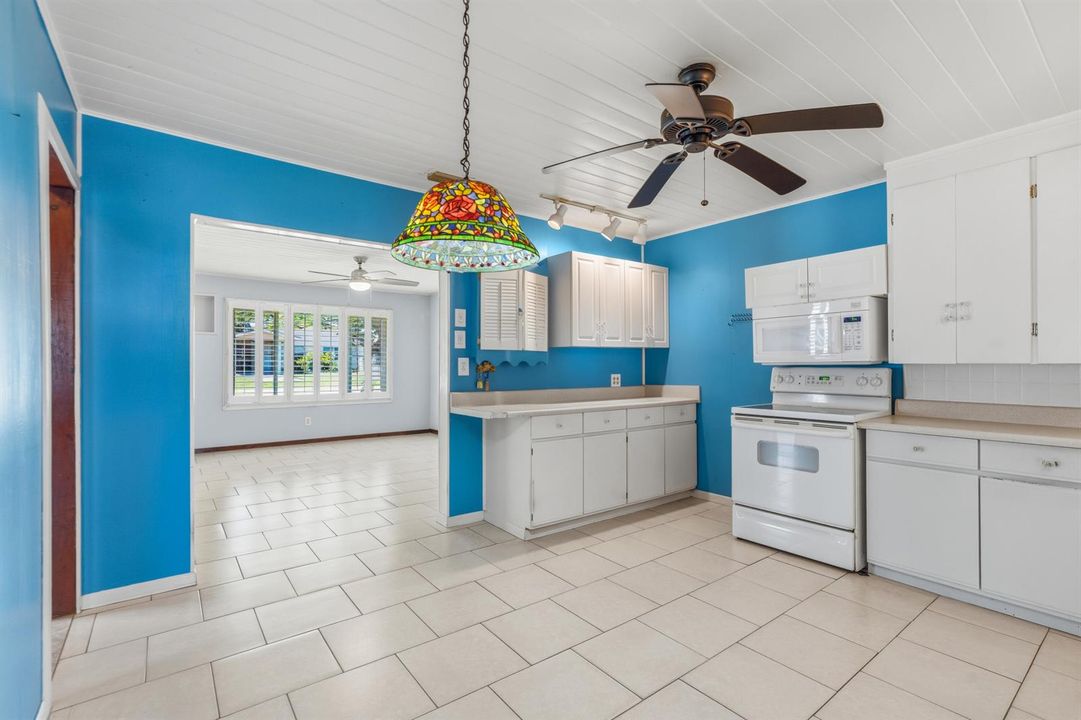 Right Side Kitchen