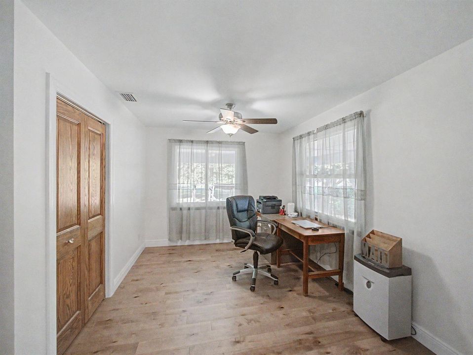 4th Bedroom/Office