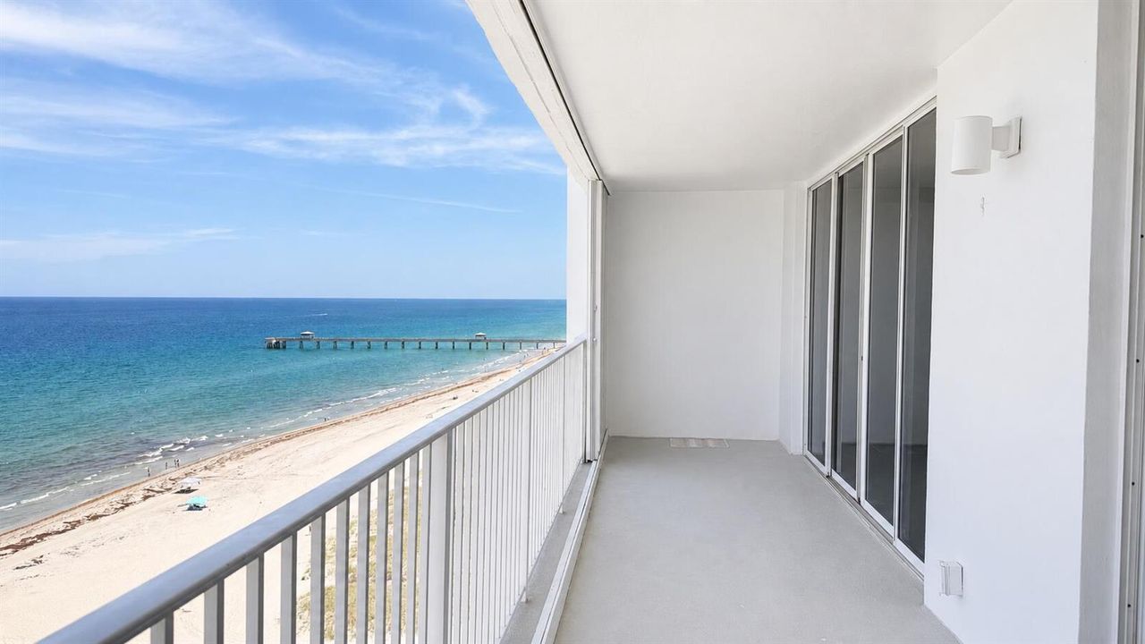 Balcony for 1404