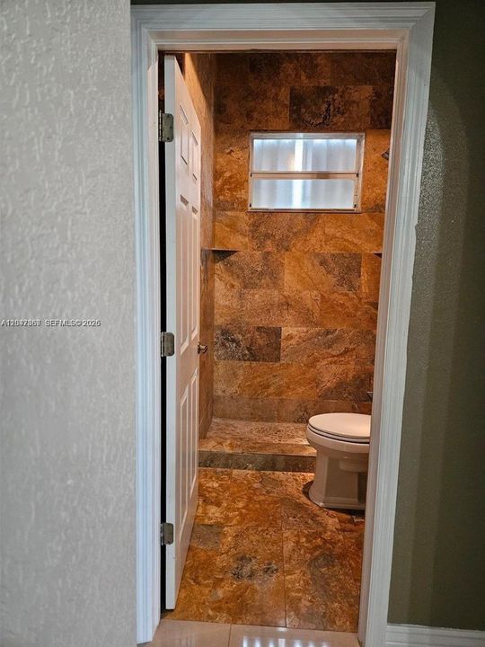 For Sale: $469,900 (3 beds, 2 baths, 1541 Square Feet)