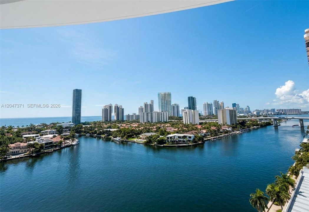 На продажу: $565,000 (2 спален, 2 ванн, 1522 Квадратных фут)