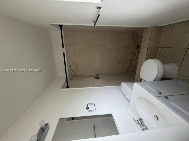 En Venta: $485,000 (3 camas, 2 baños, 1382 Pies cuadrados)