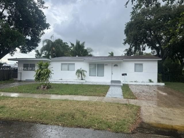 En Venta: $485,000 (3 camas, 2 baños, 1382 Pies cuadrados)