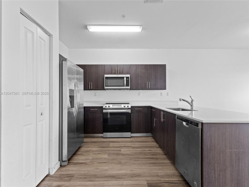 На продажу: $456,000 (3 спален, 2 ванн, 1313 Квадратных фут)