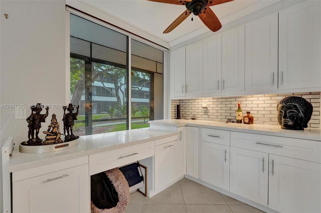For Rent: $3,000 (2 beds, 2 baths, 1320 Square Feet)