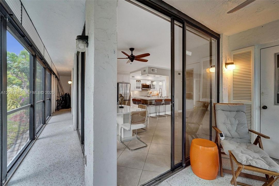 For Rent: $3,000 (2 beds, 2 baths, 1320 Square Feet)