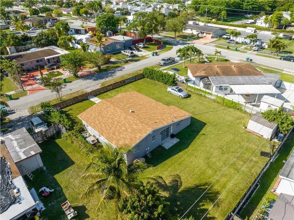 На продажу: $600,000 (3 спален, 2 ванн, 1469 Квадратных фут)
