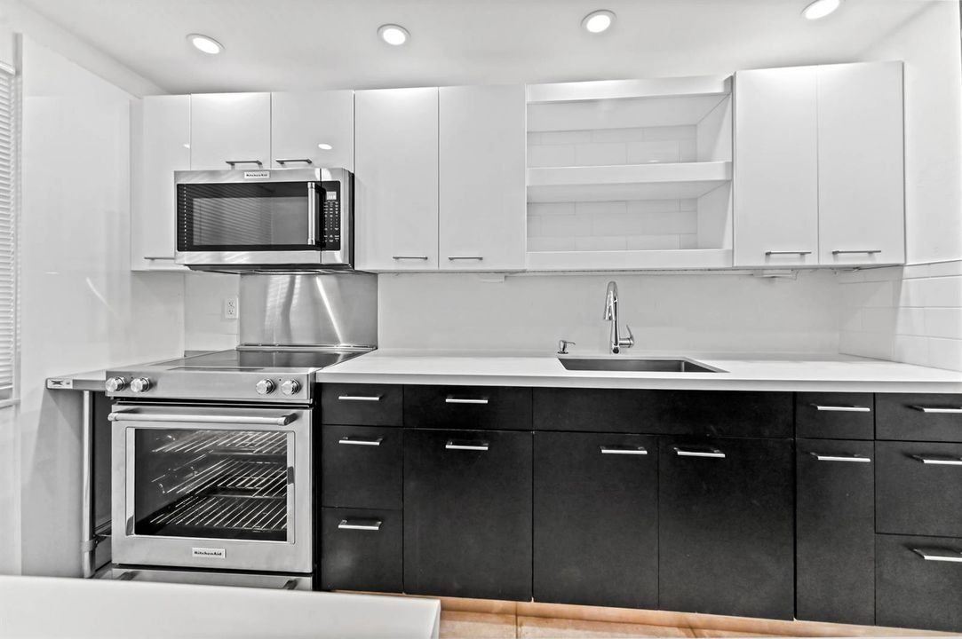 07 Kitchen 01