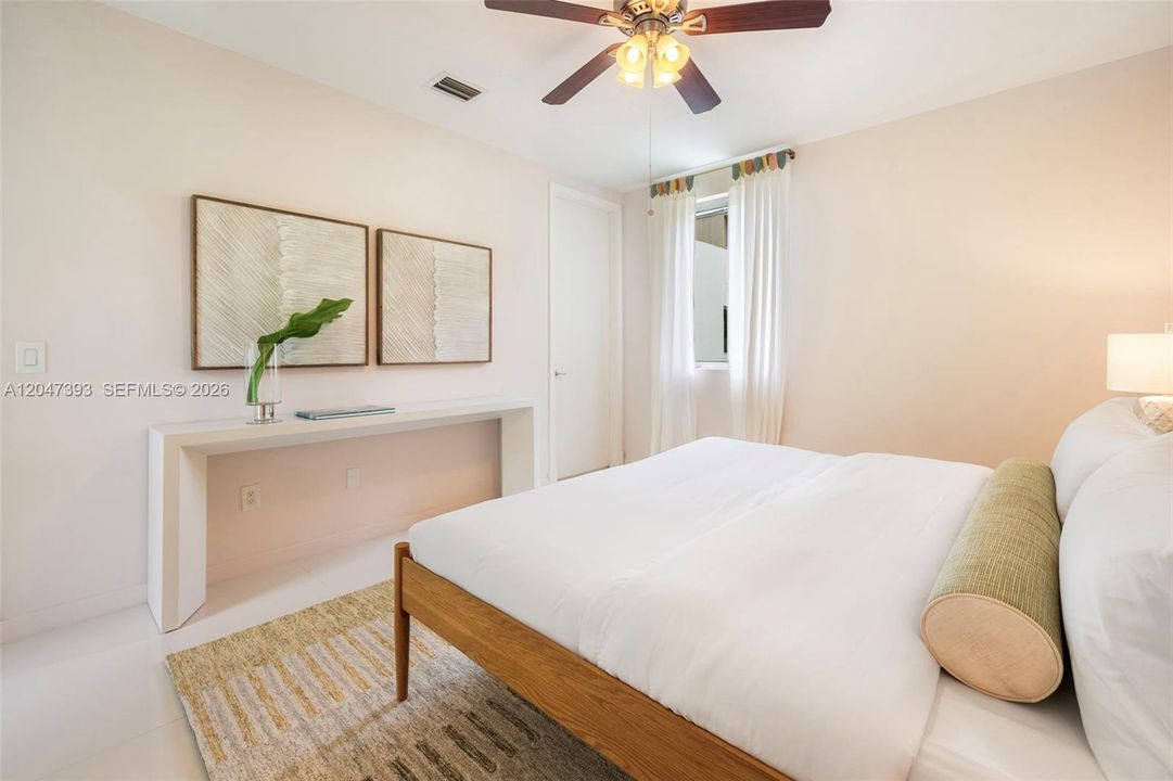 For Sale: $2,495,000 (3 beds, 4 baths, 2593 Square Feet)