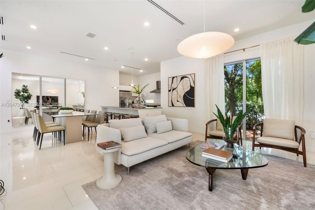 For Sale: $2,495,000 (3 beds, 4 baths, 2593 Square Feet)
