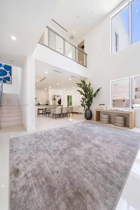 For Sale: $2,495,000 (3 beds, 4 baths, 2593 Square Feet)