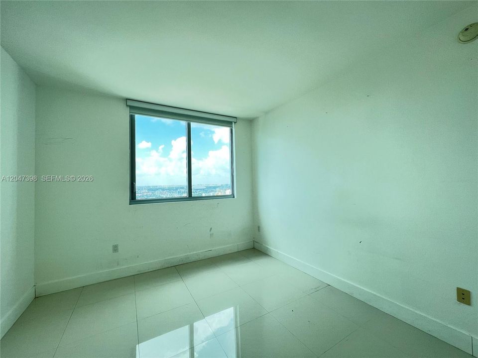 For Rent: $4,300 (2 beds, 2 baths, 1389 Square Feet)