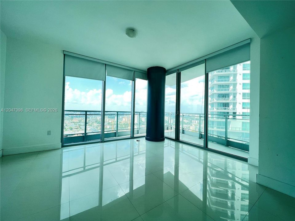 For Rent: $4,300 (2 beds, 2 baths, 1389 Square Feet)