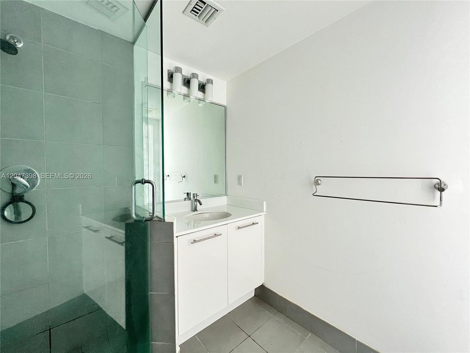 For Rent: $4,300 (2 beds, 2 baths, 1389 Square Feet)