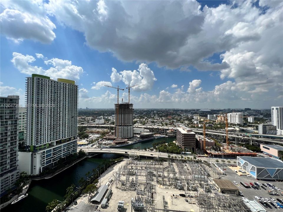 For Rent: $4,300 (2 beds, 2 baths, 1389 Square Feet)