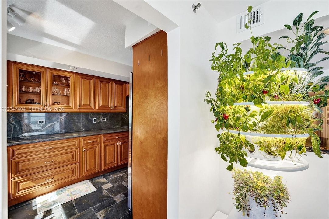 En Renta: $6,500 (3 camas, 2 baños, 1990 Pies cuadrados)