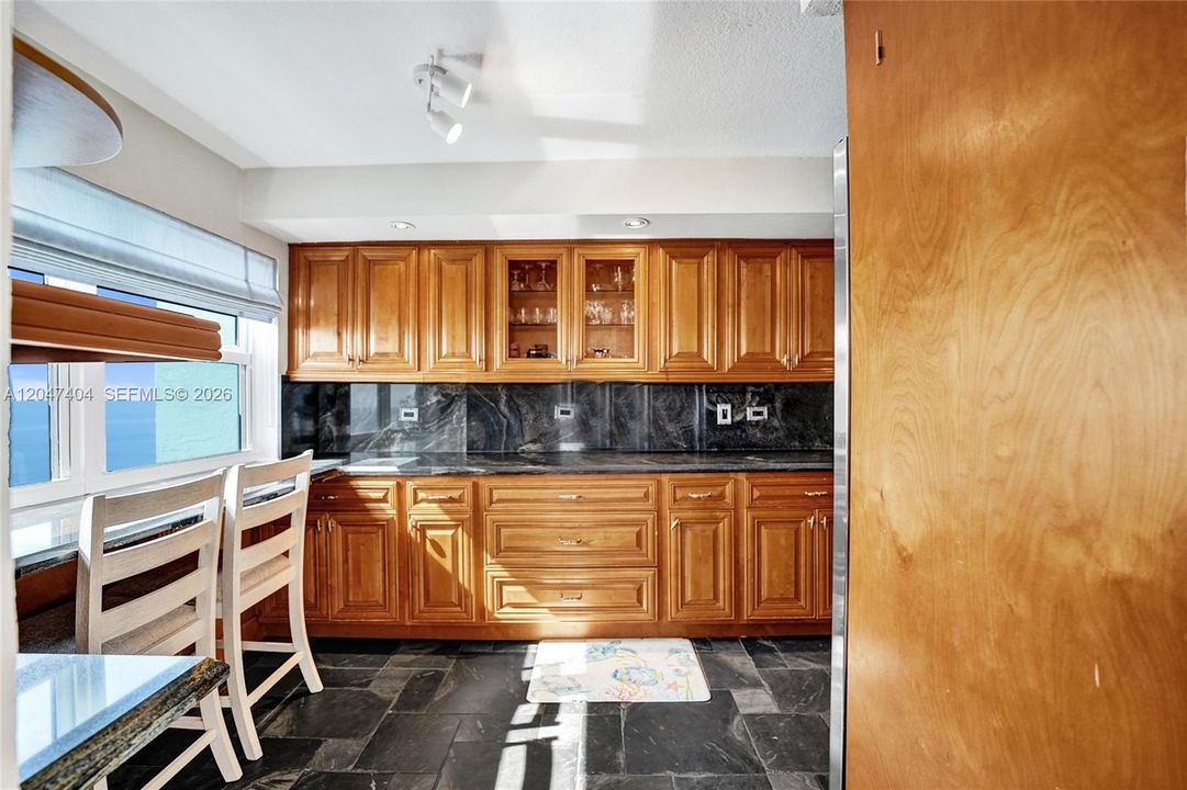 En Renta: $6,500 (3 camas, 2 baños, 1990 Pies cuadrados)
